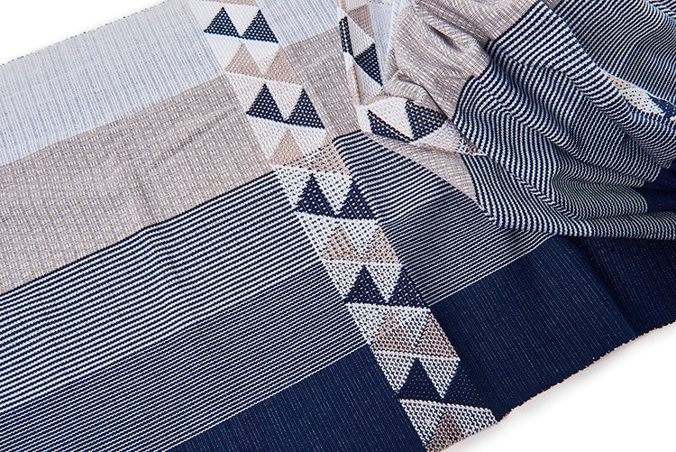 Camino de mesa brocado