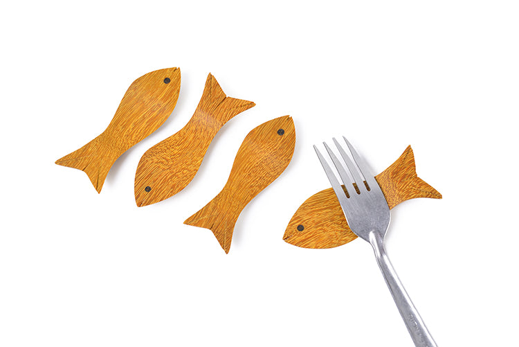 Juego de 4 hojitas y/o pececitos posacubiertos