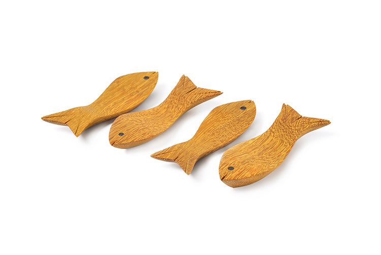 Juego de 4 hojitas y/o pececitos posacubiertos