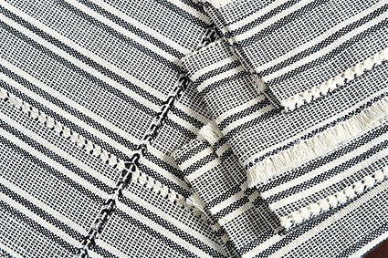 Mantel individual deshilado