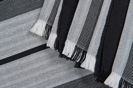 Mantel individual negro