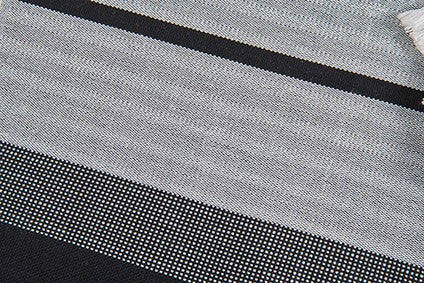 Mantel individual negro